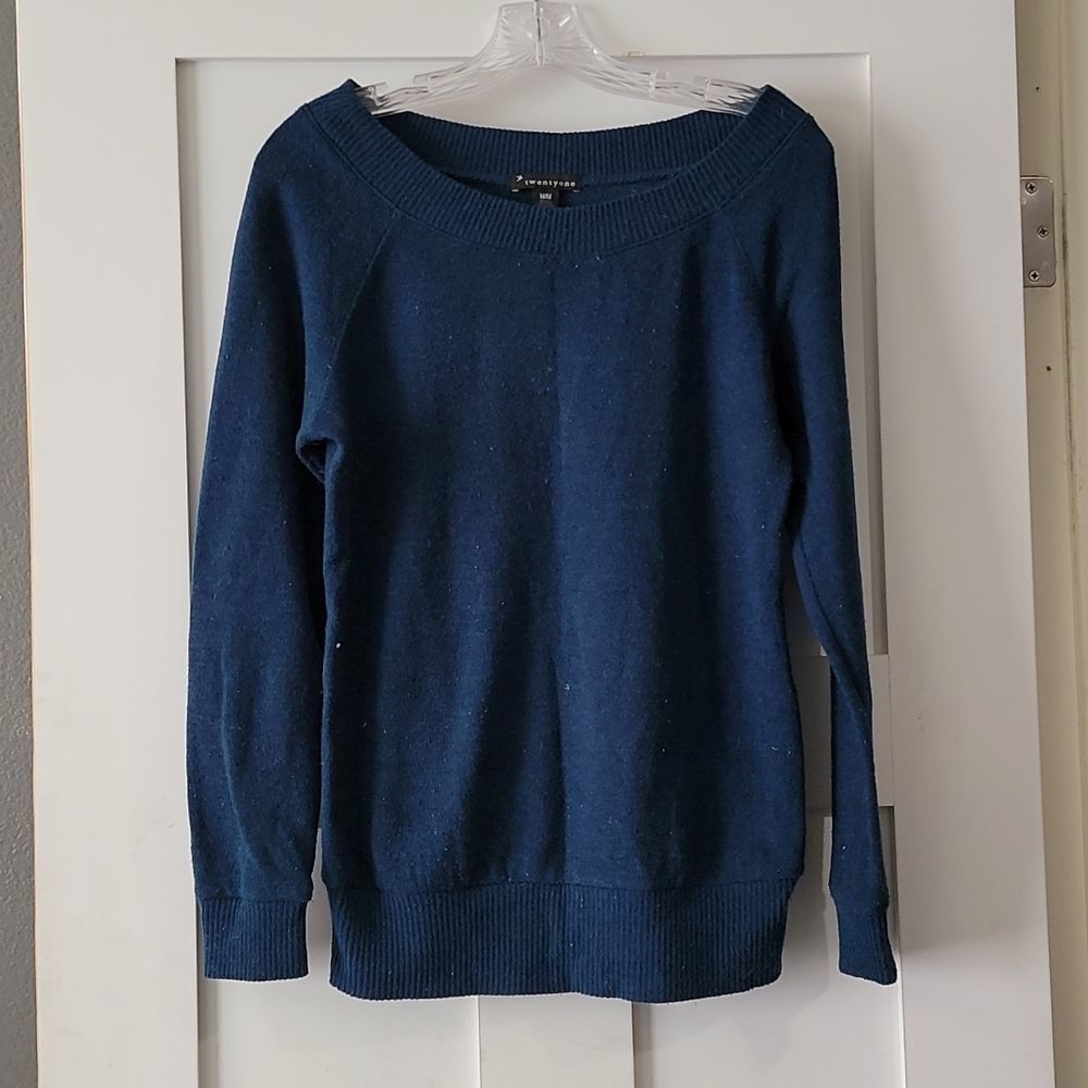 Forever 21 Blue Sweater